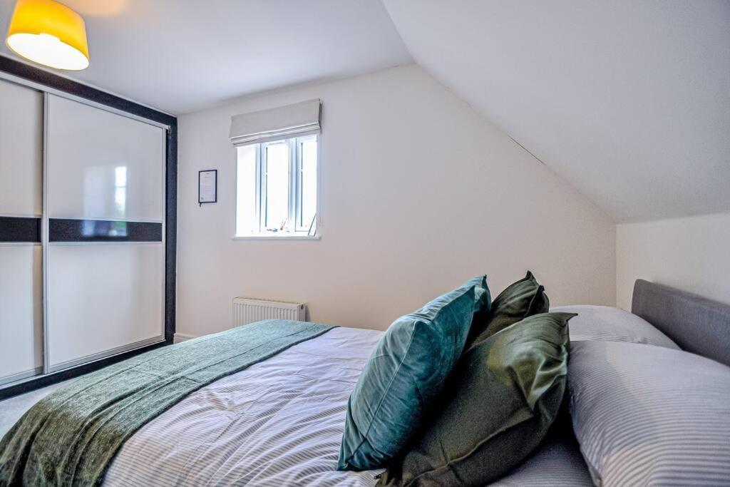 Entire House Sleeps 8 Near The River Thames Maidenhead Esterno foto