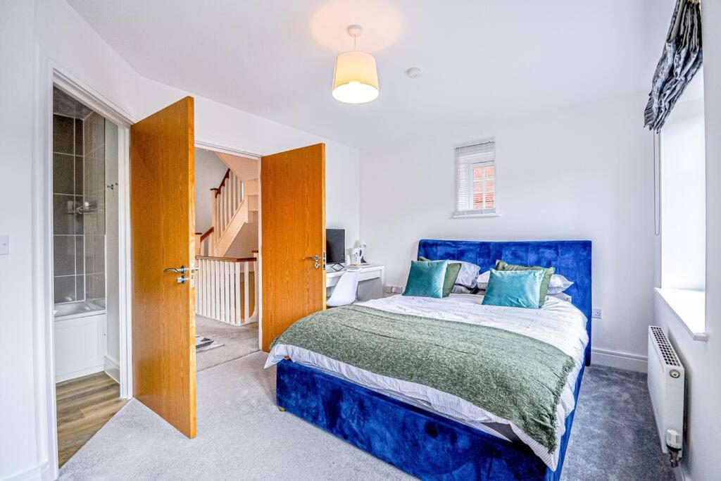 Entire House Sleeps 8 Near The River Thames Maidenhead Esterno foto