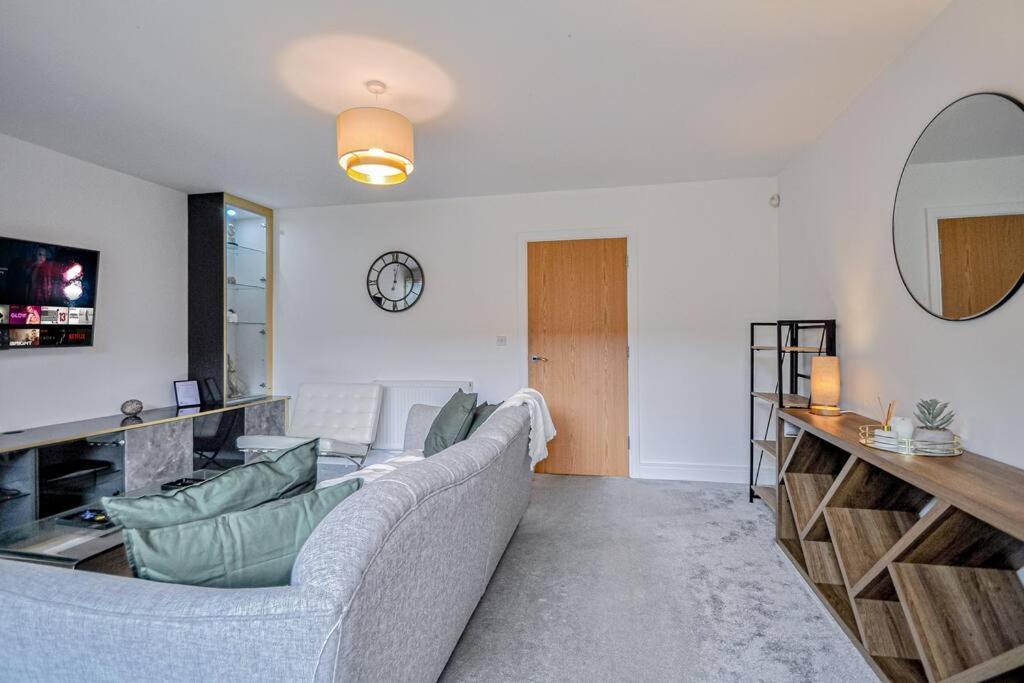 Entire House Sleeps 8 Near The River Thames Maidenhead Esterno foto