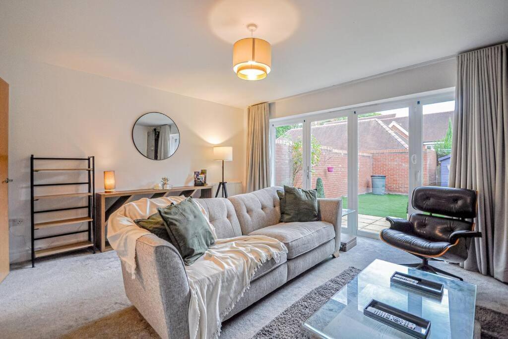 Entire House Sleeps 8 Near The River Thames Maidenhead Esterno foto