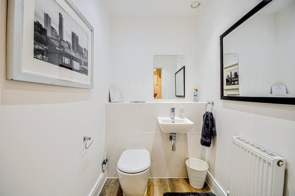 Entire House Sleeps 8 Near The River Thames Maidenhead Esterno foto